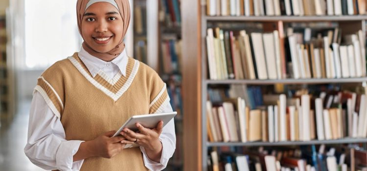 Pourquoi la littérature musulmane est-elle une fenêtre sur la diversité culturelle ?
